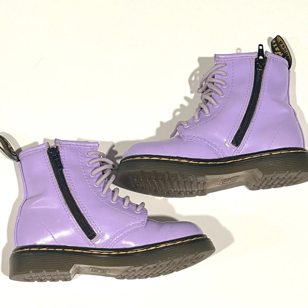Girls’ - KIDS size 10 | Docs